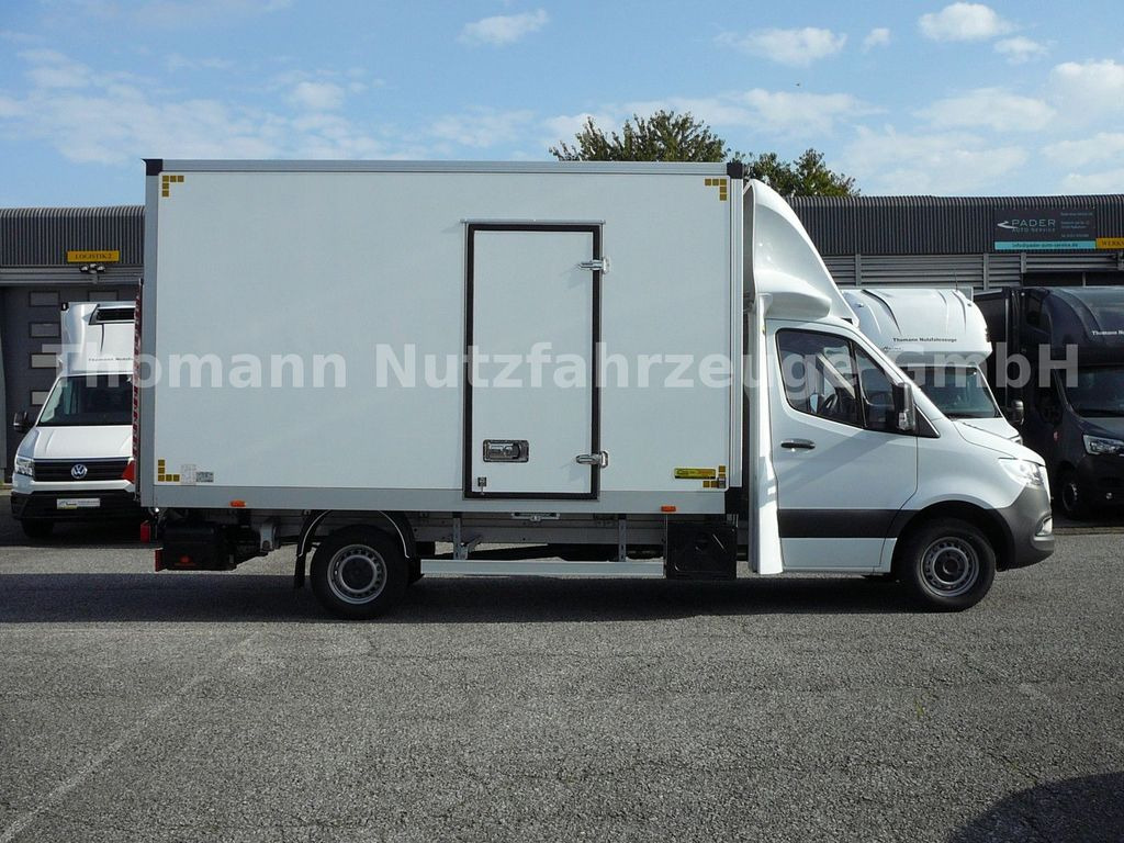 Mercedes-Benz Sprinter 317 CDI Koffer LBW - الشاحنات الصغيرة صندوق مغلق: صور 4 Mercedes-Benz Sprinter 317 CDI Koffer LBW - الشاحنات الصغيرة صندوق مغلق: صور 4