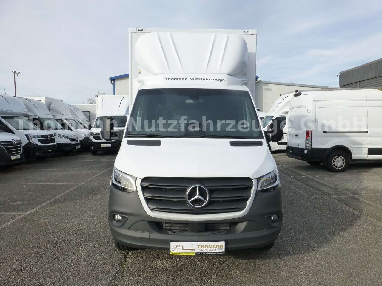 Mercedes-Benz Sprinter 317 CDI Koffer Ultralight LBW Neuheit! - الشاحنات الصغيرة صندوق مغلق: صور 3 Mercedes-Benz Sprinter 317 CDI Koffer Ultralight LBW Neuheit! - الشاحنات الصغيرة صندوق مغلق: صور 3