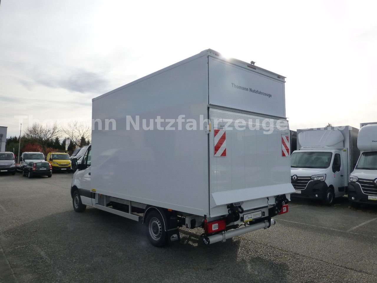 Mercedes-Benz Sprinter 317 CDI Koffer Ultralight LBW Neuheit! - الشاحنات الصغيرة صندوق مغلق: صور 5 Mercedes-Benz Sprinter 317 CDI Koffer Ultralight LBW Neuheit! - الشاحنات الصغيرة صندوق مغلق: صور 5
