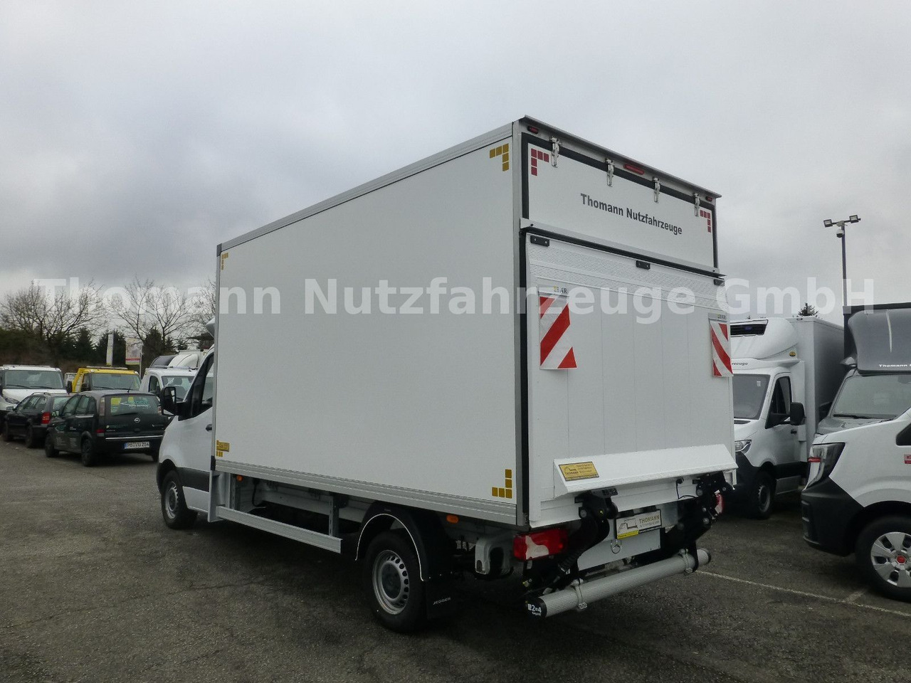 Mercedes-Benz Sprinter 317 CDI Kühlkoffer Xarios 300 LBW - الشاحنات الصغيرة المبردة: صور 4 Mercedes-Benz Sprinter 317 CDI Kühlkoffer Xarios 300 LBW - الشاحنات الصغيرة المبردة: صور 4