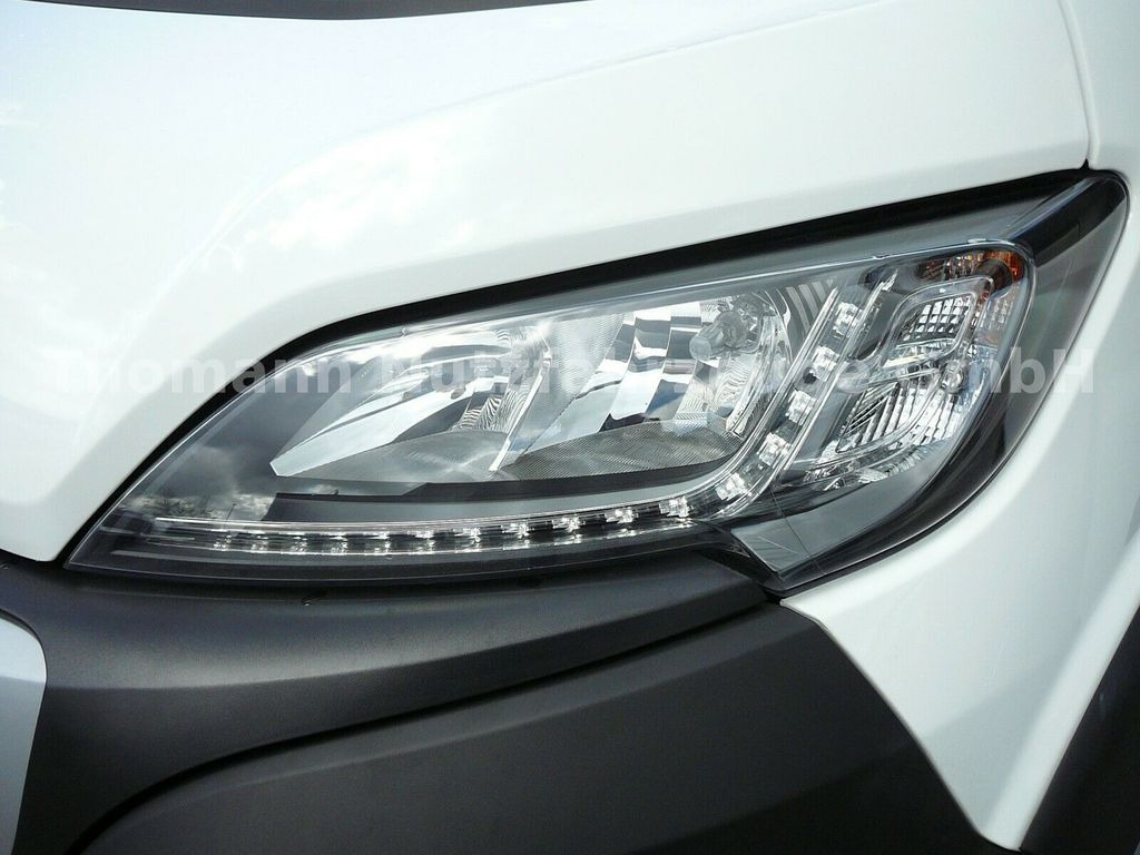الشاحنات الصغيرة صندوق مغلق جديد Peugeot Boxer Koffer Ladebordwand 750Kg Klimaautomatik: صور 24