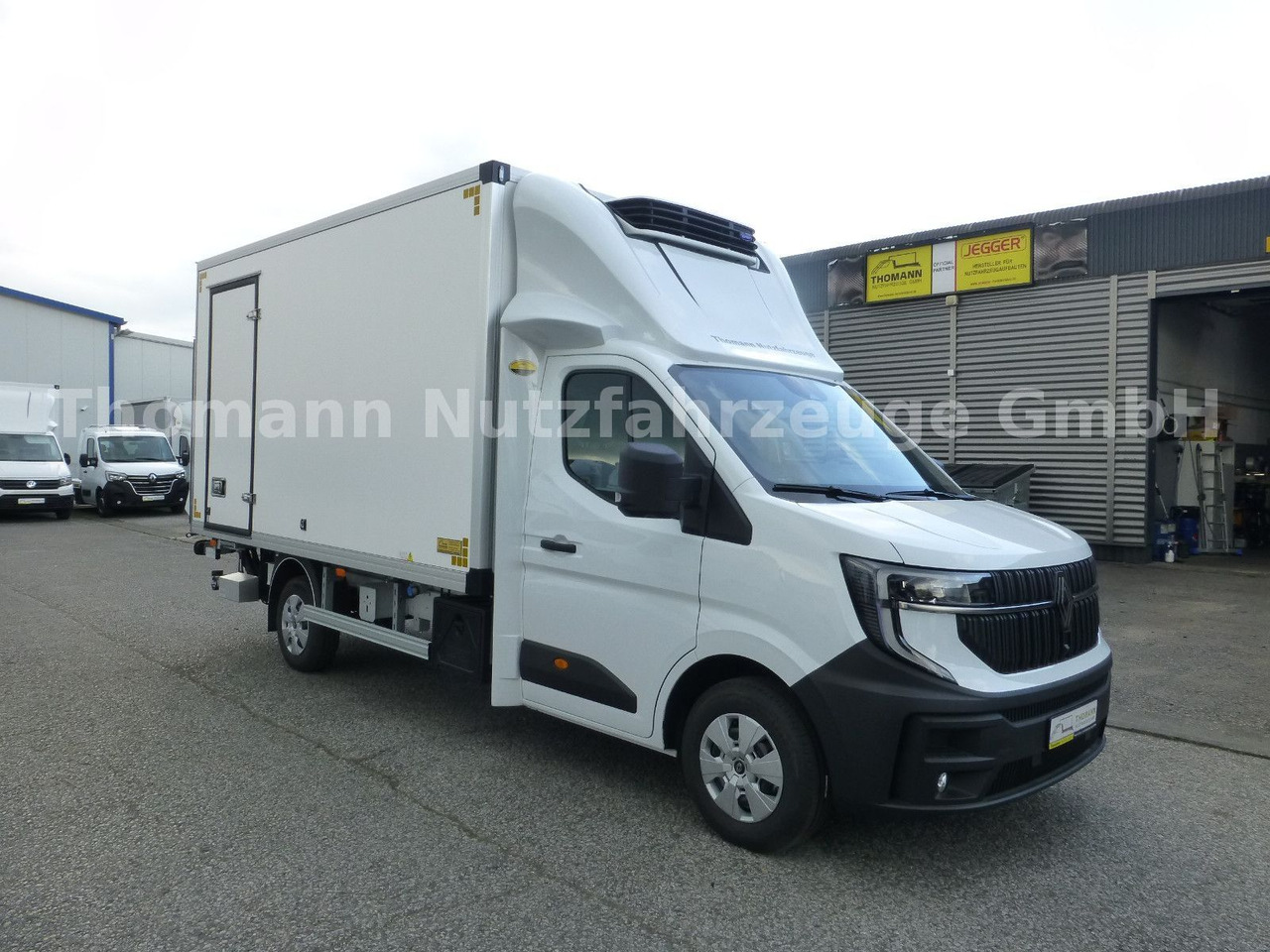 Renault NEW Master 2025 Kühlkoffer LBW Xarios 300 Premiu - الشاحنات الصغيرة المبردة: صور 2 Renault NEW Master 2025 Kühlkoffer LBW Xarios 300 Premiu - الشاحنات الصغيرة المبردة: صور 2
