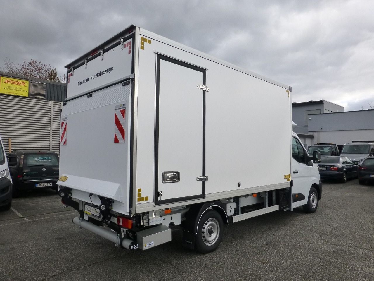 Renault NEW Master 2025 Kühlkoffer LBW Xarios 300 Premiu - الشاحنات الصغيرة المبردة: صور 4 Renault NEW Master 2025 Kühlkoffer LBW Xarios 300 Premiu - الشاحنات الصغيرة المبردة: صور 4