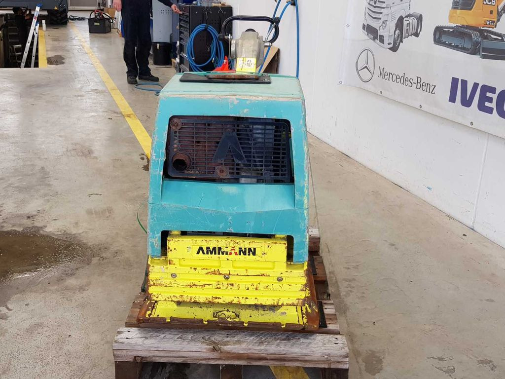 Ammann APH 6530 Rüttelplatte / 539kg / 2018 / Diesel Ammann APH 6530 Rüttelplatte / 539kg / 2018 / Diesel - صفائح اهتزازية: صور 5 Ammann APH 6530 Rüttelplatte / 539kg / 2018 / Diesel Ammann APH 6530 Rüttelplatte / 539kg / 2018 / Diesel - صفائح اهتزازية: صور 5