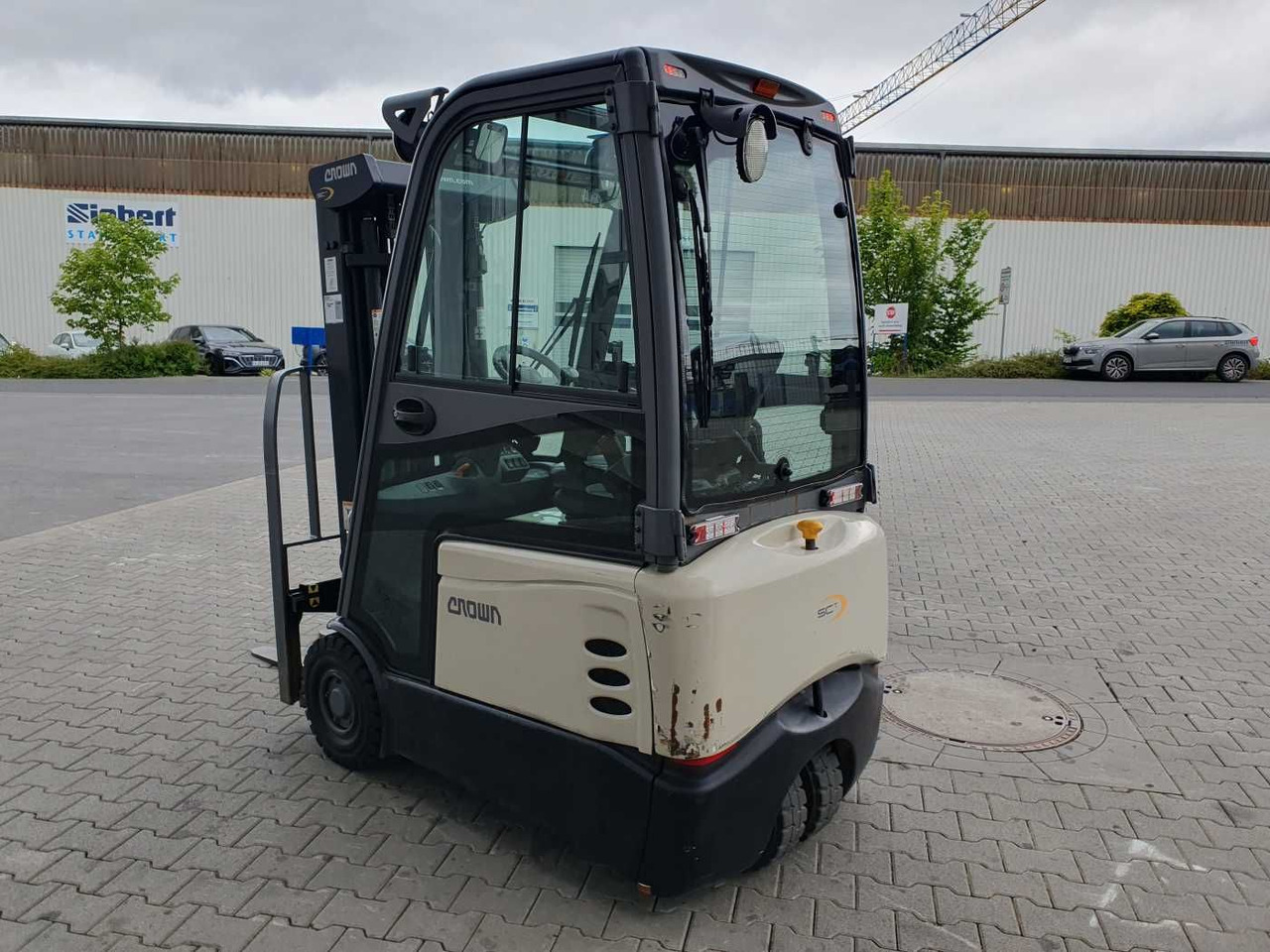 Crown SCT6020-1.3 /Triplex: 4.30m / SS / 1.185h! - رافعة شوكية كهربائية: صور 5 Crown SCT6020-1.3 /Triplex: 4.30m / SS / 1.185h! - رافعة شوكية كهربائية: صور 5