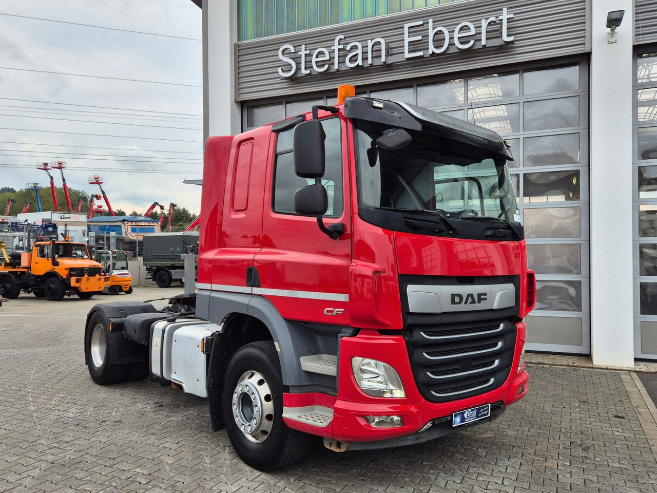 DAF CF 450 FT 4x2 Hydraulik Alu-Felgen Bett - شاحنة جرار: صور 2 DAF CF 450 FT 4x2 Hydraulik Alu-Felgen Bett - شاحنة جرار: صور 2