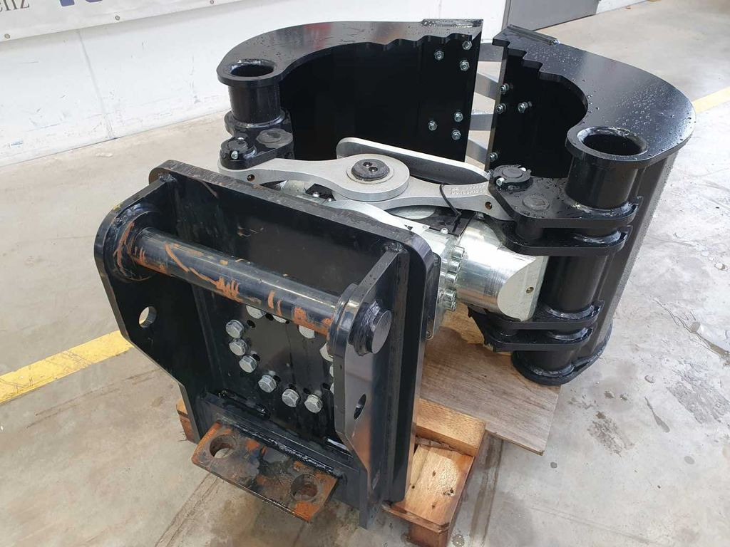 DMS SG18070 Sortiergreifer DEMO / inkl. Rotator DMS SG18070 Sortiergreifer DEMO / inkl. Rotator - مخلبي - آلات البناء: صور 3 DMS SG18070 Sortiergreifer DEMO / inkl. Rotator DMS SG18070 Sortiergreifer DEMO / inkl. Rotator - مخلبي - آلات البناء: صور 3