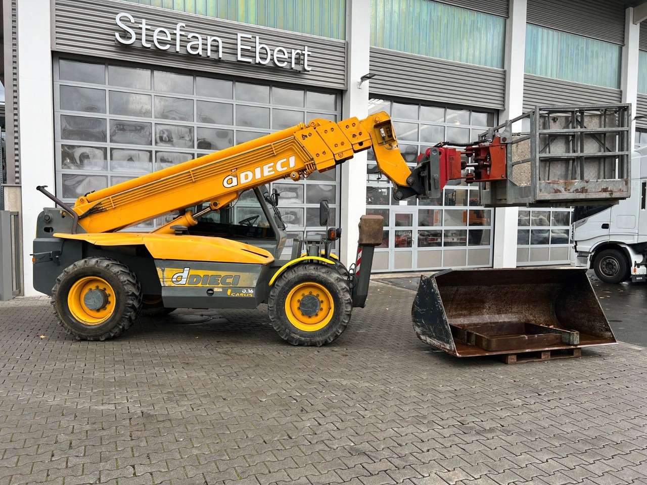 Dieci Icarus 40.16 ET 166 / 4.238 h / 2003 - اللودر بعجل: صور 2 Dieci Icarus 40.16 ET 166 / 4.238 h / 2003 - اللودر بعجل: صور 2