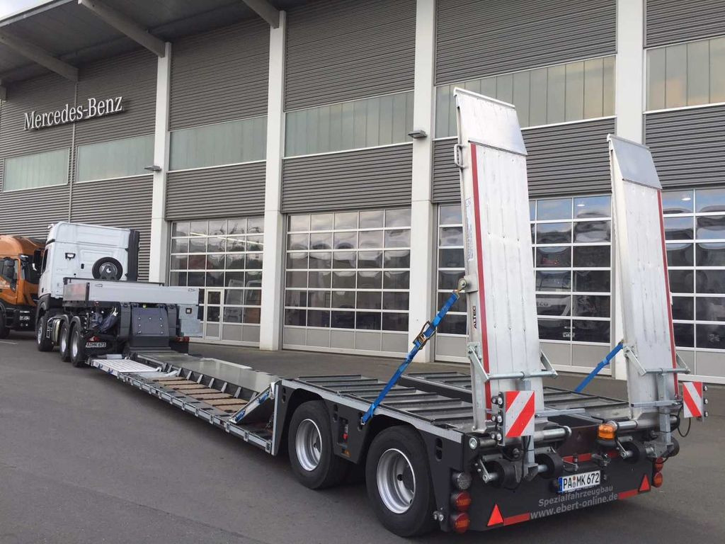 EBERT TLS 43 ATV / Tele / 30,5to Nutzlast EBERT TLS 43 ATV / Tele / 30,5to Nutzlast - عربة مسطحة منخفضة نصف مقطورة: صور 2 EBERT TLS 43 ATV / Tele / 30,5to Nutzlast EBERT TLS 43 ATV / Tele / 30,5to Nutzlast - عربة مسطحة منخفضة نصف مقطورة: صور 2