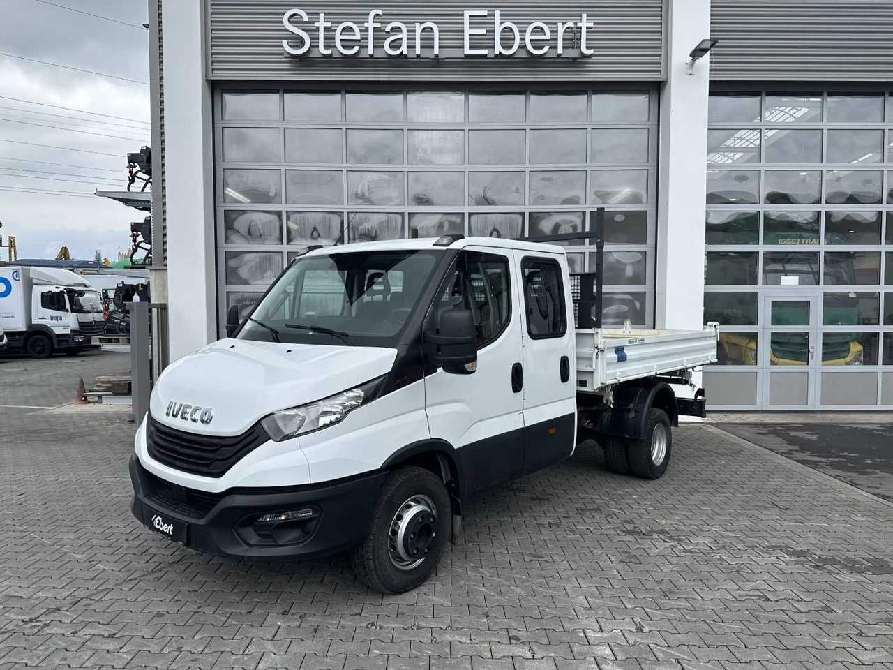 Iveco 70C18H 3-S.Kipper *R.3750mm*7Sitze*AHK* - قلاب صغير: صور 1 Iveco 70C18H 3-S.Kipper *R.3750mm*7Sitze*AHK* - قلاب صغير: صور 1