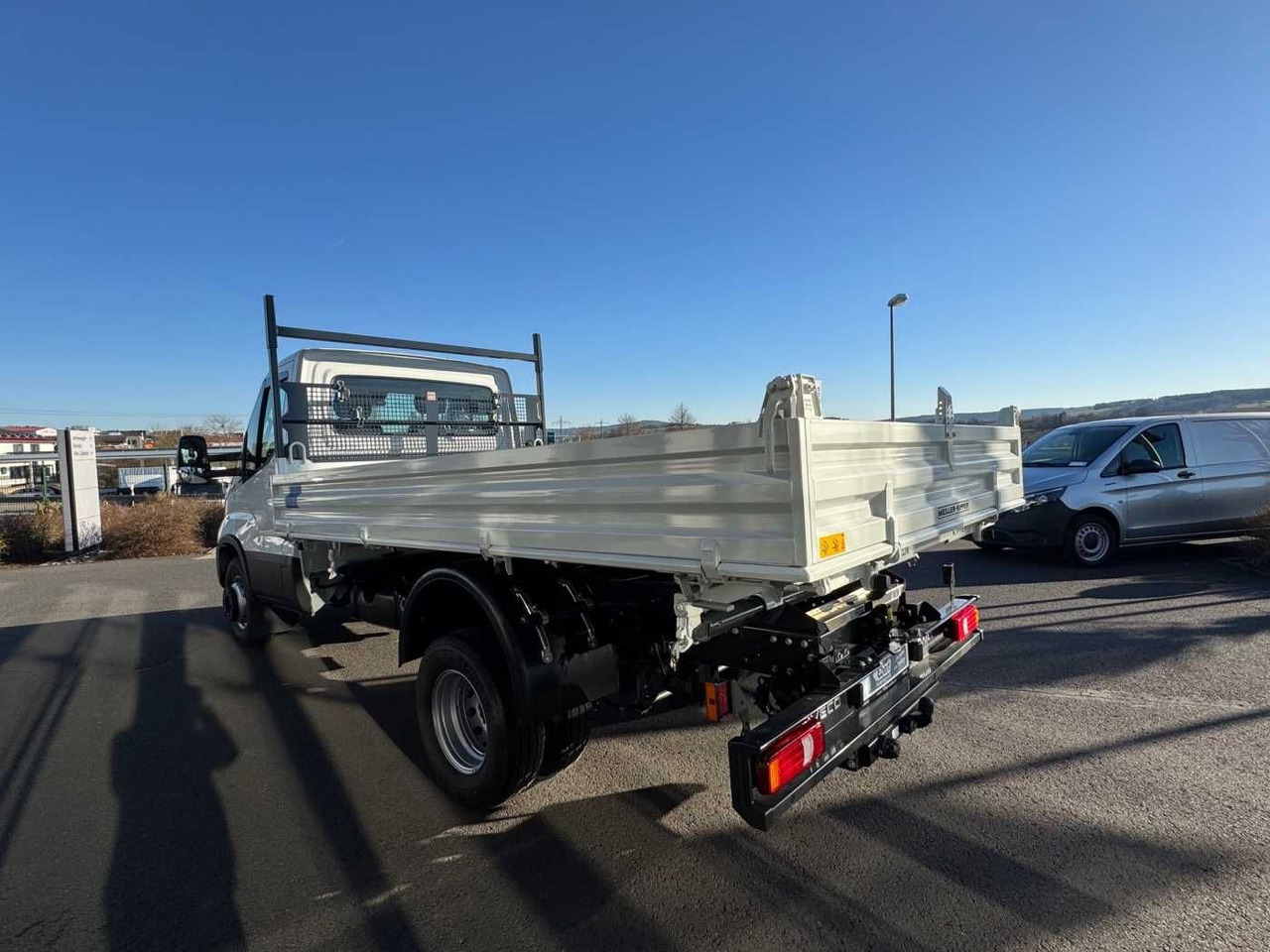 Iveco 70C18H Meiller 3-S.Kipper *2xAHK*Klima* - قلاب صغير: صور 5 Iveco 70C18H Meiller 3-S.Kipper *2xAHK*Klima* - قلاب صغير: صور 5