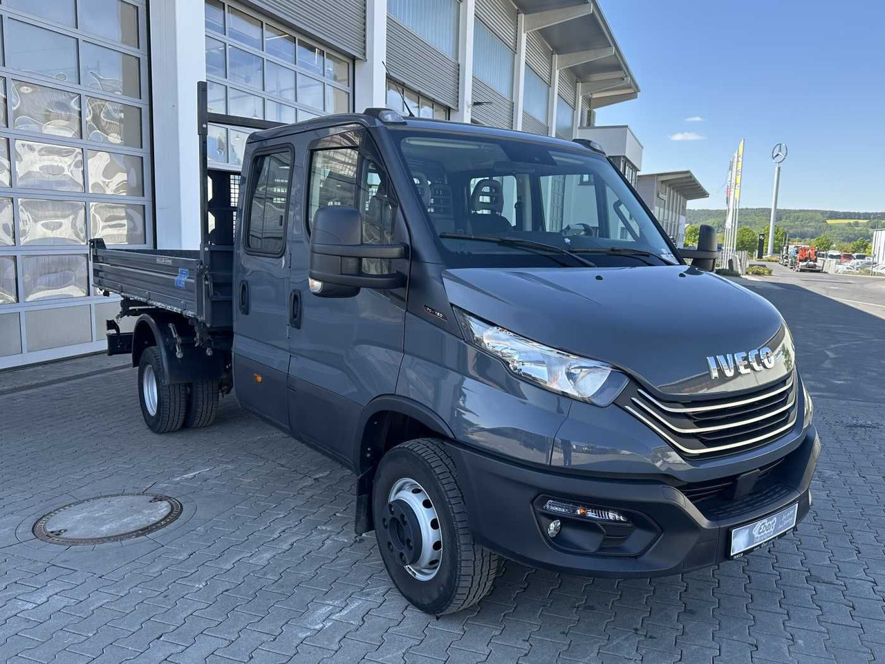 Iveco 70C18H Meiller 3-S.Kipper *R.3750mm*7Sitze*AHK* - قلاب صغير: صور 3 Iveco 70C18H Meiller 3-S.Kipper *R.3750mm*7Sitze*AHK* - قلاب صغير: صور 3