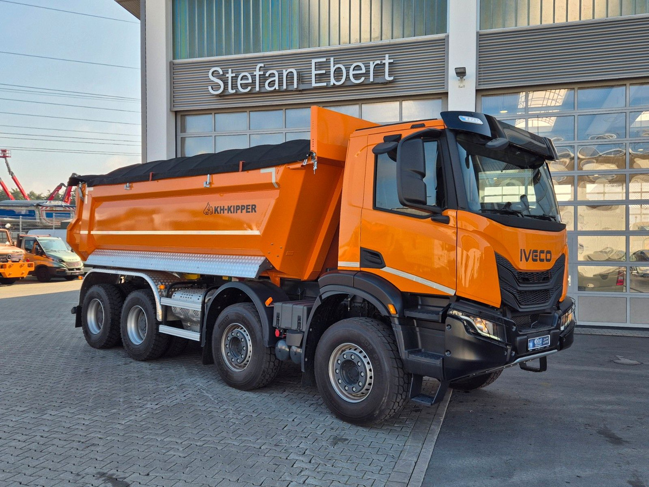 Iveco AD360X54Z HR OFF 8x4 Intarder AHK - قلابات: صور 5 Iveco AD360X54Z HR OFF 8x4 Intarder AHK - قلابات: صور 5