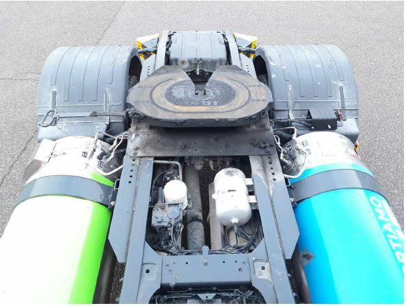 Iveco AS440S40T/P NG LNG Erdgas Intarder 3 Stück Iveco AS440S40T/P NG LNG Erdgas Intarder 3 Stück - شاحنة جرار: صور 4 Iveco AS440S40T/P NG LNG Erdgas Intarder 3 Stück Iveco AS440S40T/P NG LNG Erdgas Intarder 3 Stück - شاحنة جرار: صور 4