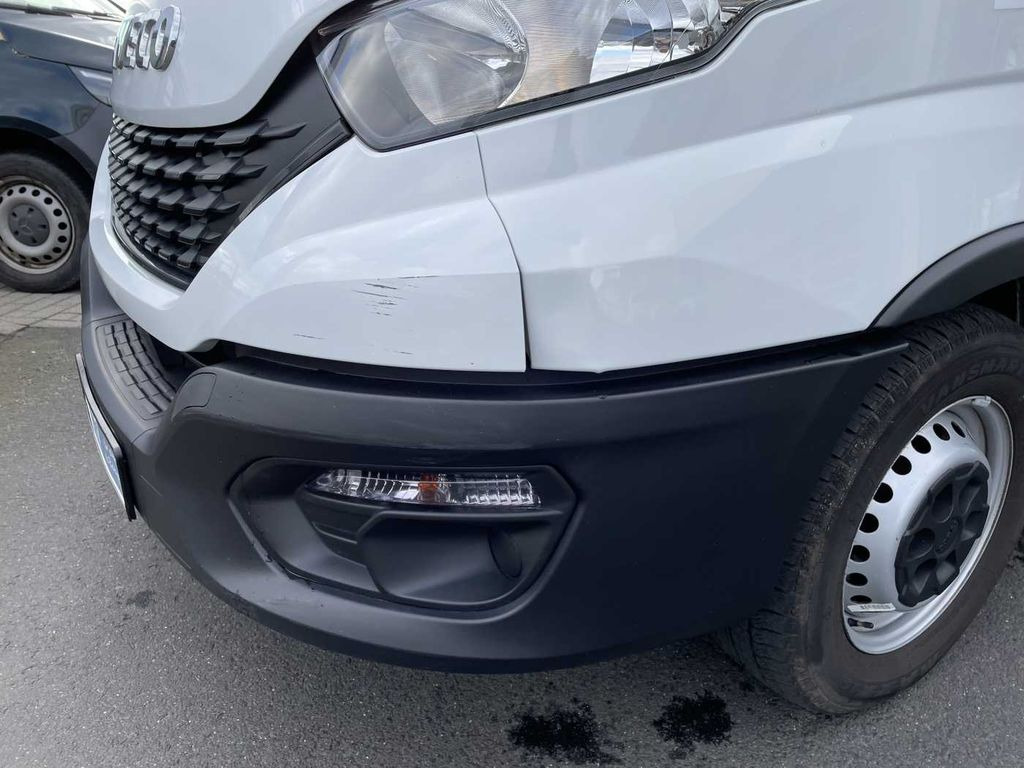 Iveco Daily 35 S 16 A8 V *Klima*Automatik*L4.100mm* - فان: صور 3 Iveco Daily 35 S 16 A8 V *Klima*Automatik*L4.100mm* - فان: صور 3