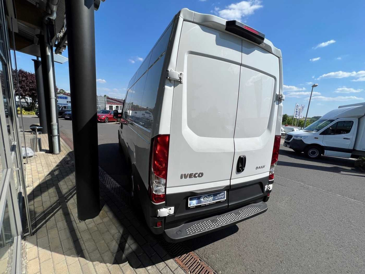 Iveco Daily 35 S 16 V *Klima*3.520mm* - فان: صور 5 Iveco Daily 35 S 16 V *Klima*3.520mm* - فان: صور 5