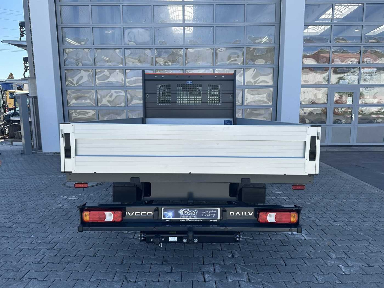 Iveco Daily 35S16 A8 *R3.750mm*AHK*Automatik* - الشاحنات الصغيرة المسطحة: صور 4 Iveco Daily 35S16 A8 *R3.750mm*AHK*Automatik* - الشاحنات الصغيرة المسطحة: صور 4