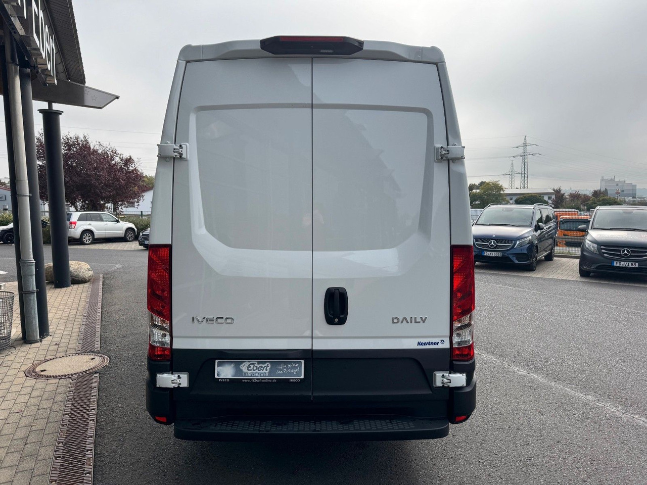 الشاحنات الصغيرة المبردة Iveco Daily 35S16 A8 *Standkühlung*Kamera*Automatik*: صور 6 الشاحنات الصغيرة المبردة Iveco Daily 35S16 A8 *Standkühlung*Kamera*Automatik*: صور 6
