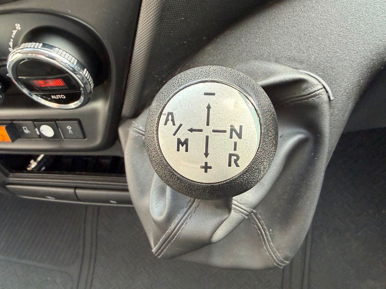 شاحنة القمامة Iveco Daily 65C17 Müllwagen *Zoeller Micro HG*: صور 12 شاحنة القمامة Iveco Daily 65C17 Müllwagen *Zoeller Micro HG*: صور 12