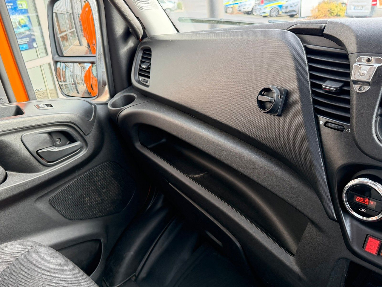 شاحنة القمامة Iveco Daily 65C17 Müllwagen *Zoeller Micro HG*: صور 16 شاحنة القمامة Iveco Daily 65C17 Müllwagen *Zoeller Micro HG*: صور 16