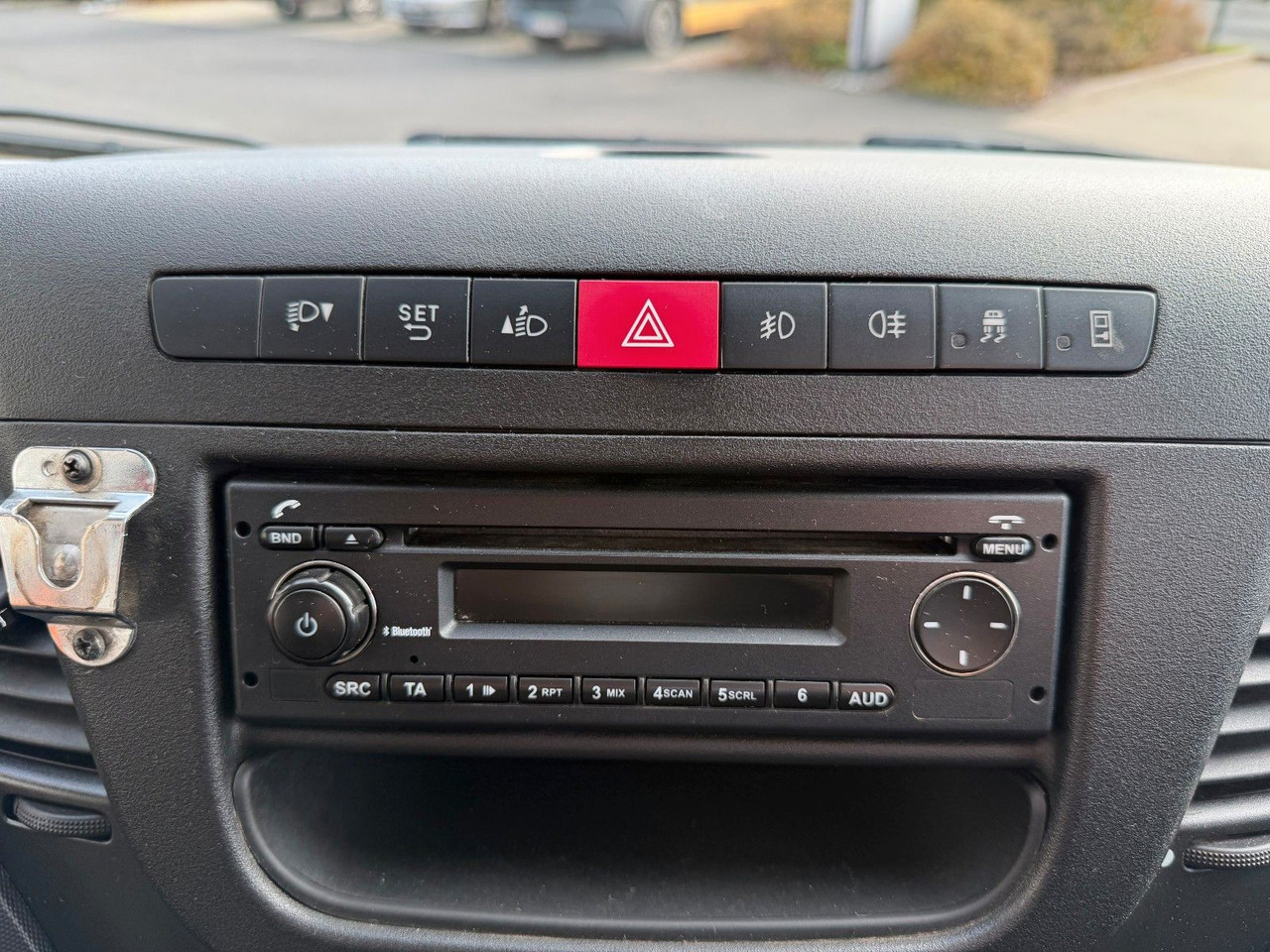 شاحنة القمامة Iveco Daily 65C17 Müllwagen *Zoeller Micro HG*: صور 13 شاحنة القمامة Iveco Daily 65C17 Müllwagen *Zoeller Micro HG*: صور 13