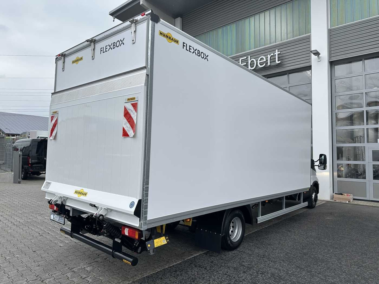 Iveco Daily 70C18 HA8 *R5.100mm*LBW*Luft*Automatik* - الشاحنات الصغيرة صندوق مغلق: صور 5 Iveco Daily 70C18 HA8 *R5.100mm*LBW*Luft*Automatik* - الشاحنات الصغيرة صندوق مغلق: صور 5