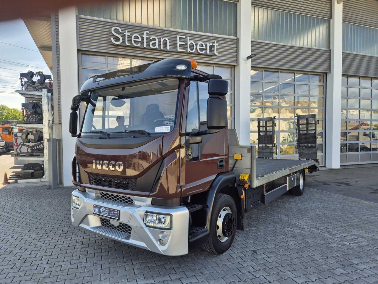 Iveco Eurocargo ML140E25/P Maschinentransporter Winde - شاحنة نقل سيارات شاحنة: صور 1 Iveco Eurocargo ML140E25/P Maschinentransporter Winde - شاحنة نقل سيارات شاحنة: صور 1
