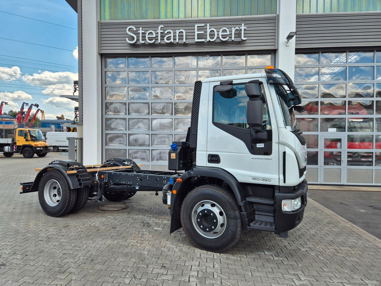 Iveco Eurocargo ML160E25/P EVI_E 4x2 RHD Rechtslenker - سياره كنس شوارع: صور 2 Iveco Eurocargo ML160E25/P EVI_E 4x2 RHD Rechtslenker - سياره كنس شوارع: صور 2