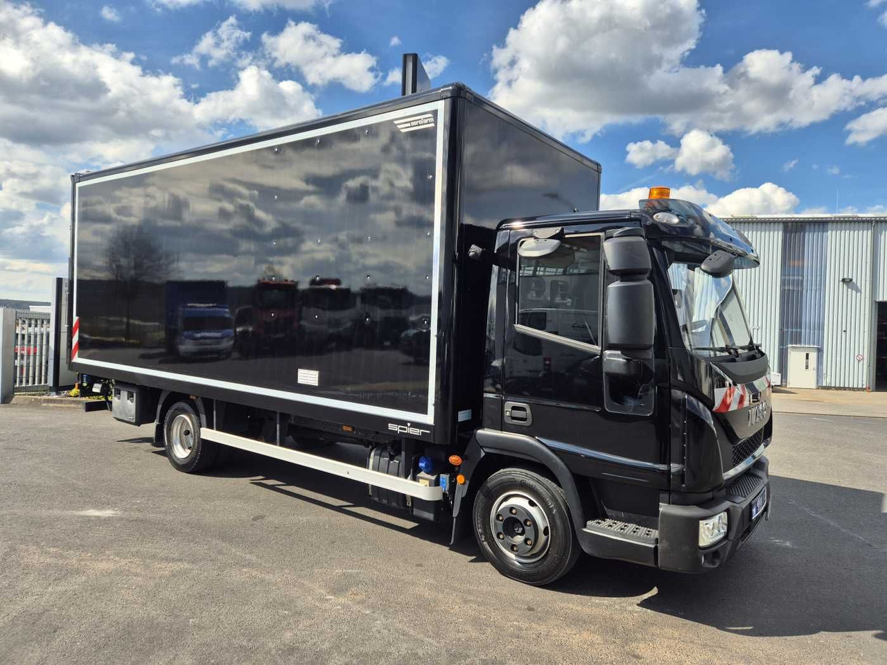 Iveco Eurocargo ML80E21/P LBW Bär 1.500kg 2x AHK - الشاحنات الصغيرة صندوق مغلق: صور 2 Iveco Eurocargo ML80E21/P LBW Bär 1.500kg 2x AHK - الشاحنات الصغيرة صندوق مغلق: صور 2