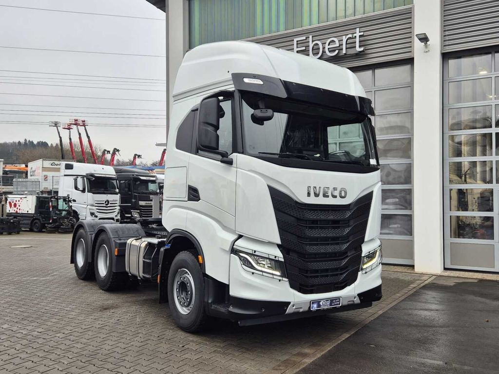 Iveco X-Way AS440X57TZ/P ON+ 6x4 Intarder 2xBett Iveco X-Way AS440X57TZ/P ON+ 6x4 Intarder 2xBett - شاحنة جرار: صور 2 Iveco X-Way AS440X57TZ/P ON+ 6x4 Intarder 2xBett Iveco X-Way AS440X57TZ/P ON+ 6x4 Intarder 2xBett - شاحنة جرار: صور 2