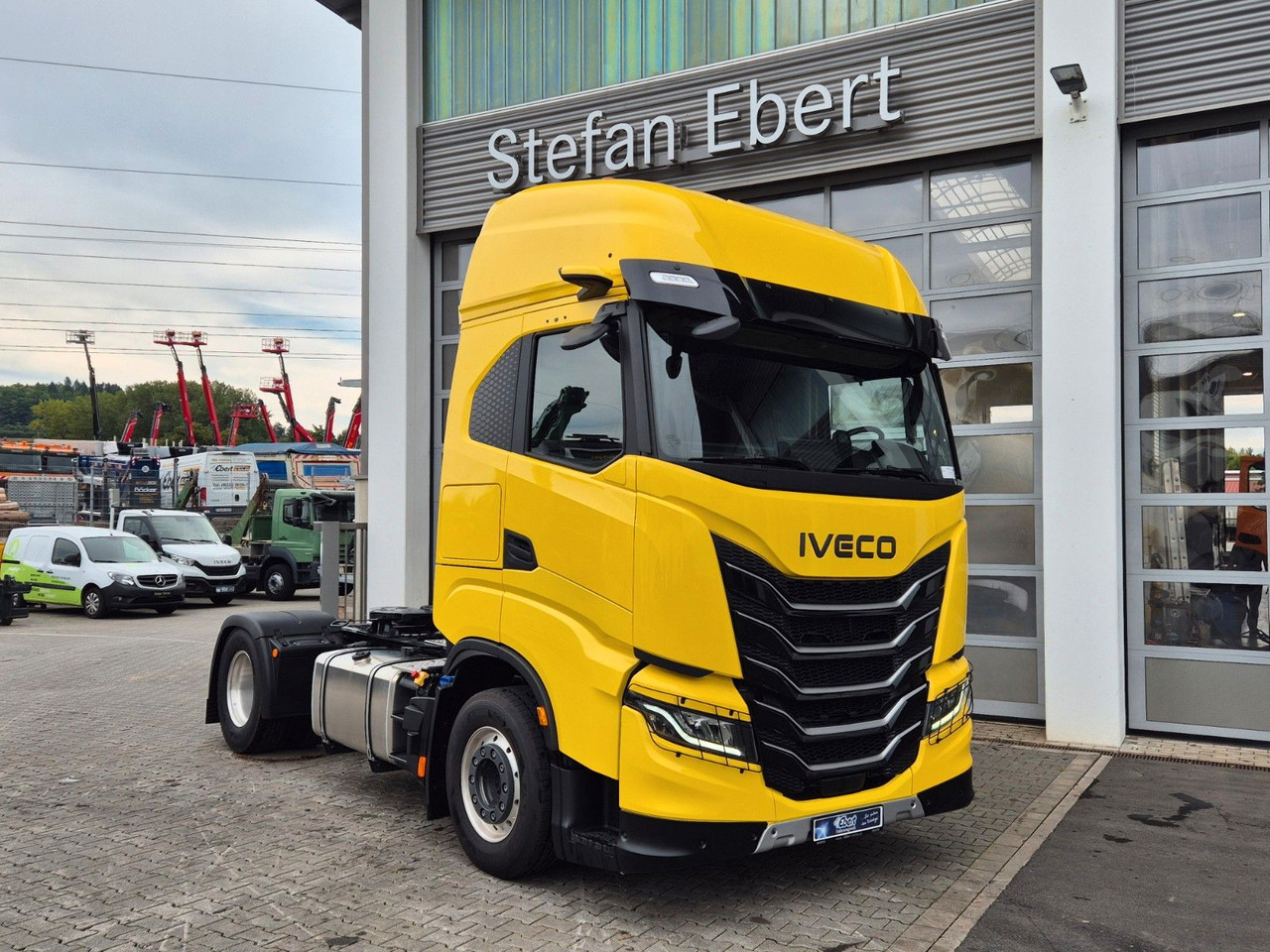 Iveco X-Way AS440X58T/FP ON 4x2 Hydraulik Mirror-Cams - شاحنة جرار: صور 2 Iveco X-Way AS440X58T/FP ON 4x2 Hydraulik Mirror-Cams - شاحنة جرار: صور 2