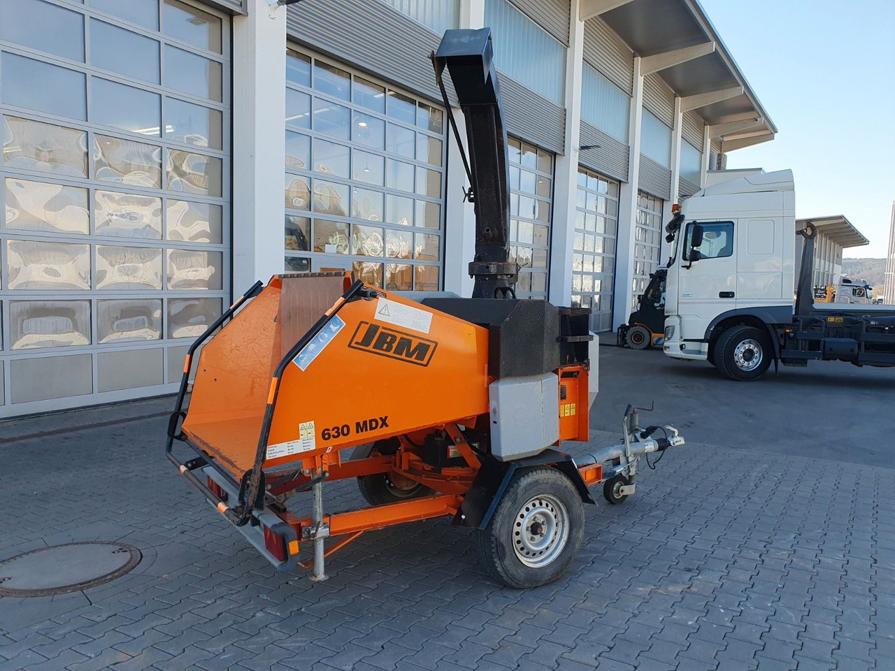 JBM 630 MDX Holzhacker / nur 133h / 2008 - ماكينة تقطيع الأغصان: صور 4 JBM 630 MDX Holzhacker / nur 133h / 2008 - ماكينة تقطيع الأغصان: صور 4
