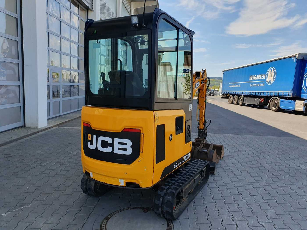 JCB 19C-1 / 528h / 2022 / Powertilt / Löffelpaket - حفارة مصغرة: صور 4 JCB 19C-1 / 528h / 2022 / Powertilt / Löffelpaket - حفارة مصغرة: صور 4