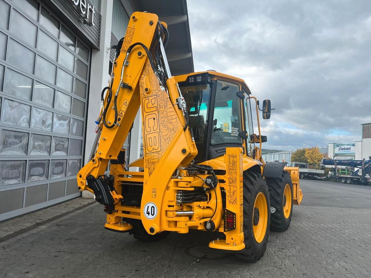 JCB 4CX / Klappschaufel / Dual Drive / Sonderedition - حفار متعدد الاستخدام: صور 4 JCB 4CX / Klappschaufel / Dual Drive / Sonderedition - حفار متعدد الاستخدام: صور 4
