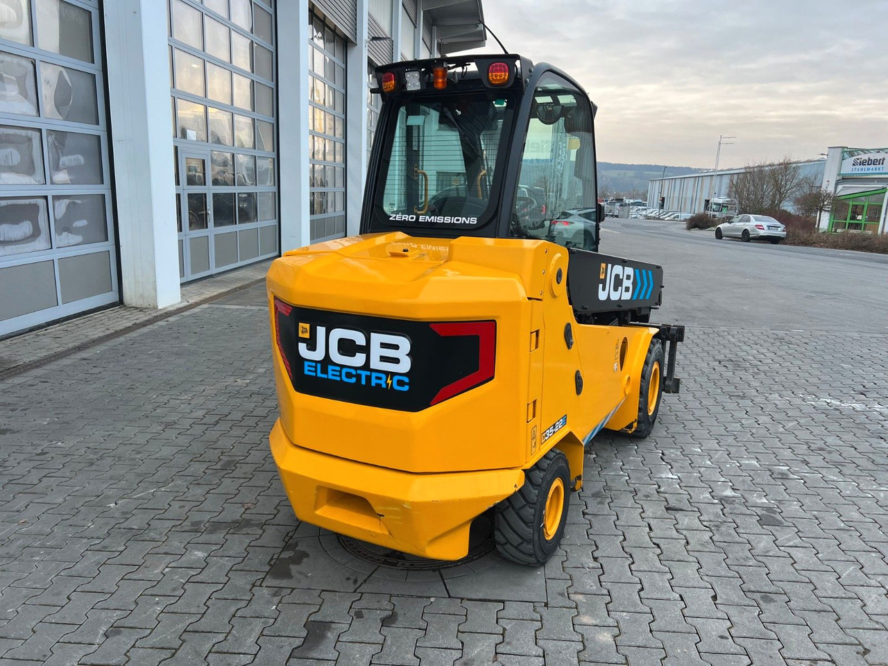 JCB TLT 35-22E Teletruck / nur 131h! / 2022 / SS - رافعة تلسكوبية: صور 5 JCB TLT 35-22E Teletruck / nur 131h! / 2022 / SS - رافعة تلسكوبية: صور 5