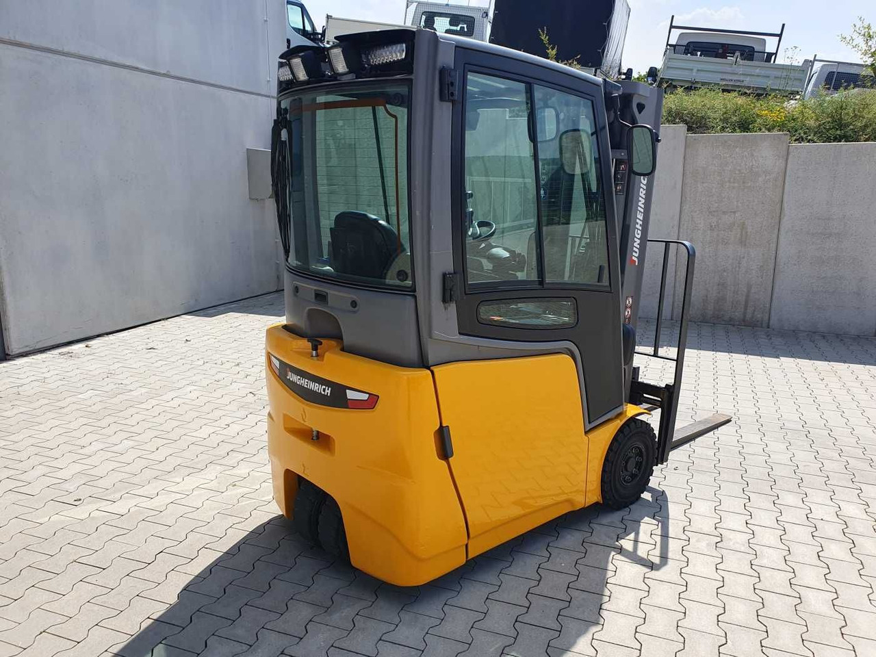 Jungheinrich EFG 215 / Triplex: 4.25m! / SS / 4.297h! - رافعة شوكية كهربائية: صور 3 Jungheinrich EFG 215 / Triplex: 4.25m! / SS / 4.297h! - رافعة شوكية كهربائية: صور 3