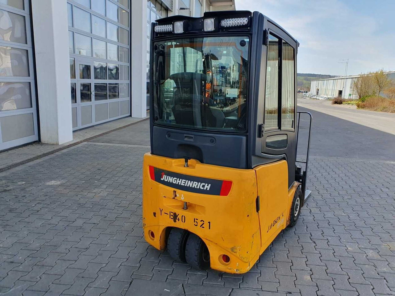 Jungheinrich EFG 215 / Triplex: 4.35m! / SS / nur 2.054h! - رافعة شوكية كهربائية: صور 4 Jungheinrich EFG 215 / Triplex: 4.35m! / SS / nur 2.054h! - رافعة شوكية كهربائية: صور 4