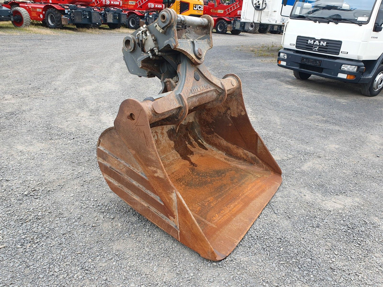 Liebherr hydraulischer Grabenräumlöffel / SW48 - بكت حفار: صور 2 Liebherr hydraulischer Grabenräumlöffel / SW48 - بكت حفار: صور 2