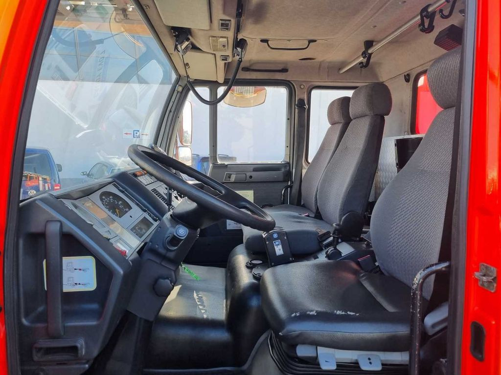شاحنة كرين MAN 15.284LC Metz DLK 23-12 Feuerwehr Drehleiter: صور 13