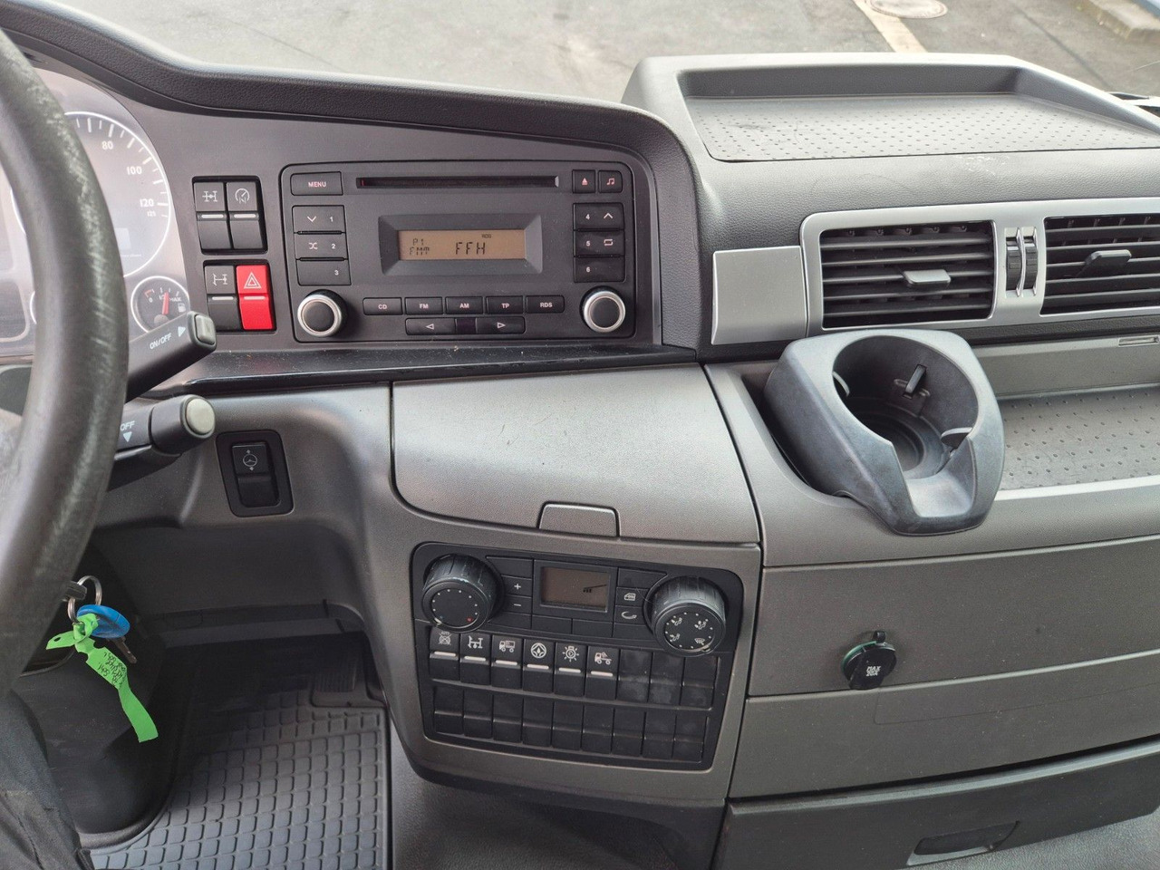 شاحنة كرين MAN TGS 35.360 8x4 BB Gormach 91000 TECH Funk: صور 19 شاحنة كرين MAN TGS 35.360 8x4 BB Gormach 91000 TECH Funk: صور 19