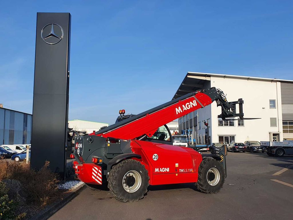 Magni TH 5,5.19 P / 5,5to - 19m / 102PS DEMO 70h - رافعة تلسكوبية: صور 5 Magni TH 5,5.19 P / 5,5to - 19m / 102PS DEMO 70h - رافعة تلسكوبية: صور 5