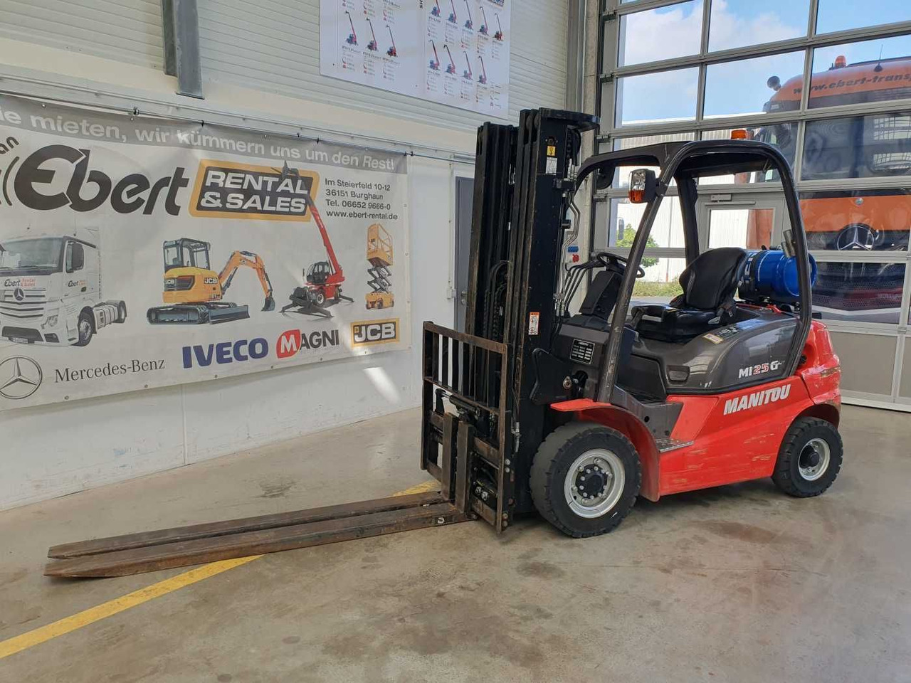 Manitou MI 25 G / Triplex: 4.70m / nur 1.976h! / SS - رافعة شوكية تعمل بالغاز: صور 3 Manitou MI 25 G / Triplex: 4.70m / nur 1.976h! / SS - رافعة شوكية تعمل بالغاز: صور 3