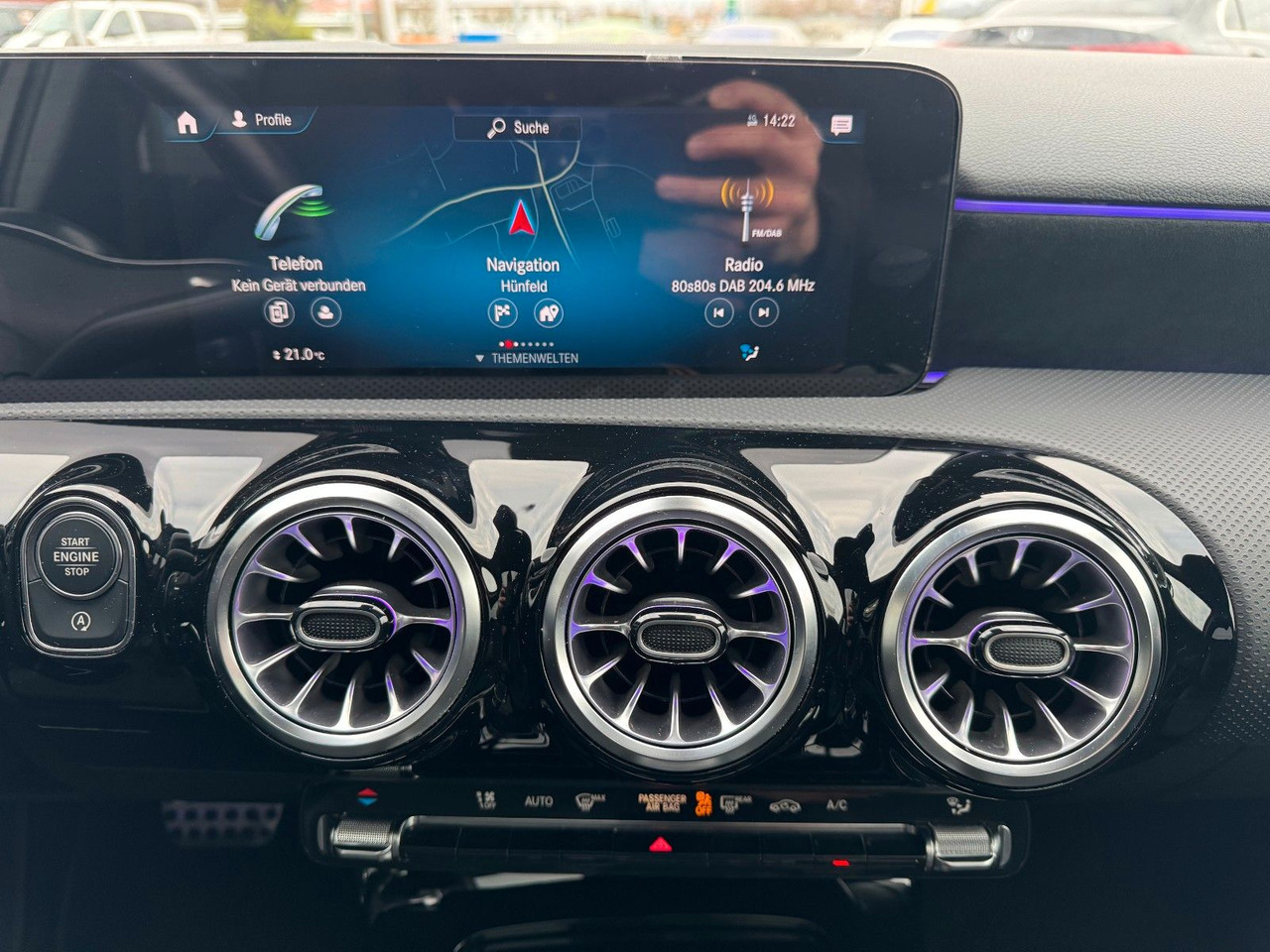 تأجير Mercedes-Benz A 200 AMG 19"+Ambiente+R-Kamera+Pano+LED+MBUX Mercedes-Benz A 200 AMG 19"+Ambiente+R-Kamera+Pano+LED+MBUX: صور 19 تأجير Mercedes-Benz A 200 AMG 19"+Ambiente+R-Kamera+Pano+LED+MBUX Mercedes-Benz A 200 AMG 19"+Ambiente+R-Kamera+Pano+LED+MBUX: صور 19