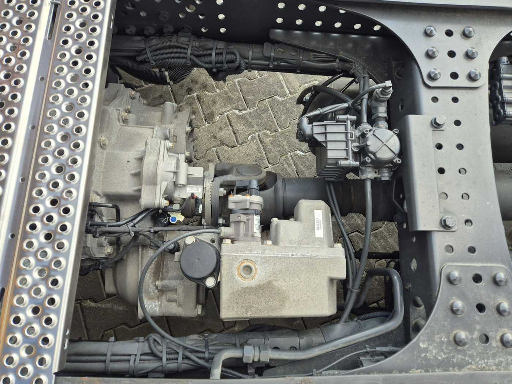 شاحنة جرار Mercedes-Benz Actros 1848 LSnRL Öl-Retarder MirrorCam PPC DAB: صور 9
