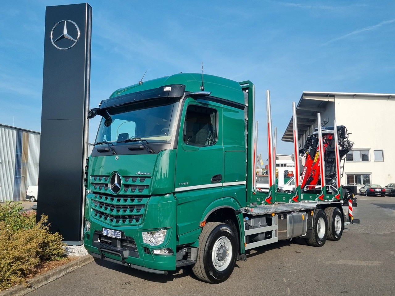 Mercedes-Benz Arocs 2551 L 6x2/4 HAD Palfinger Epsilon TZ12 - شاحنة قطع الأشجار, شاحنة كرين: صور 1 Mercedes-Benz Arocs 2551 L 6x2/4 HAD Palfinger Epsilon TZ12 - شاحنة قطع الأشجار, شاحنة كرين: صور 1