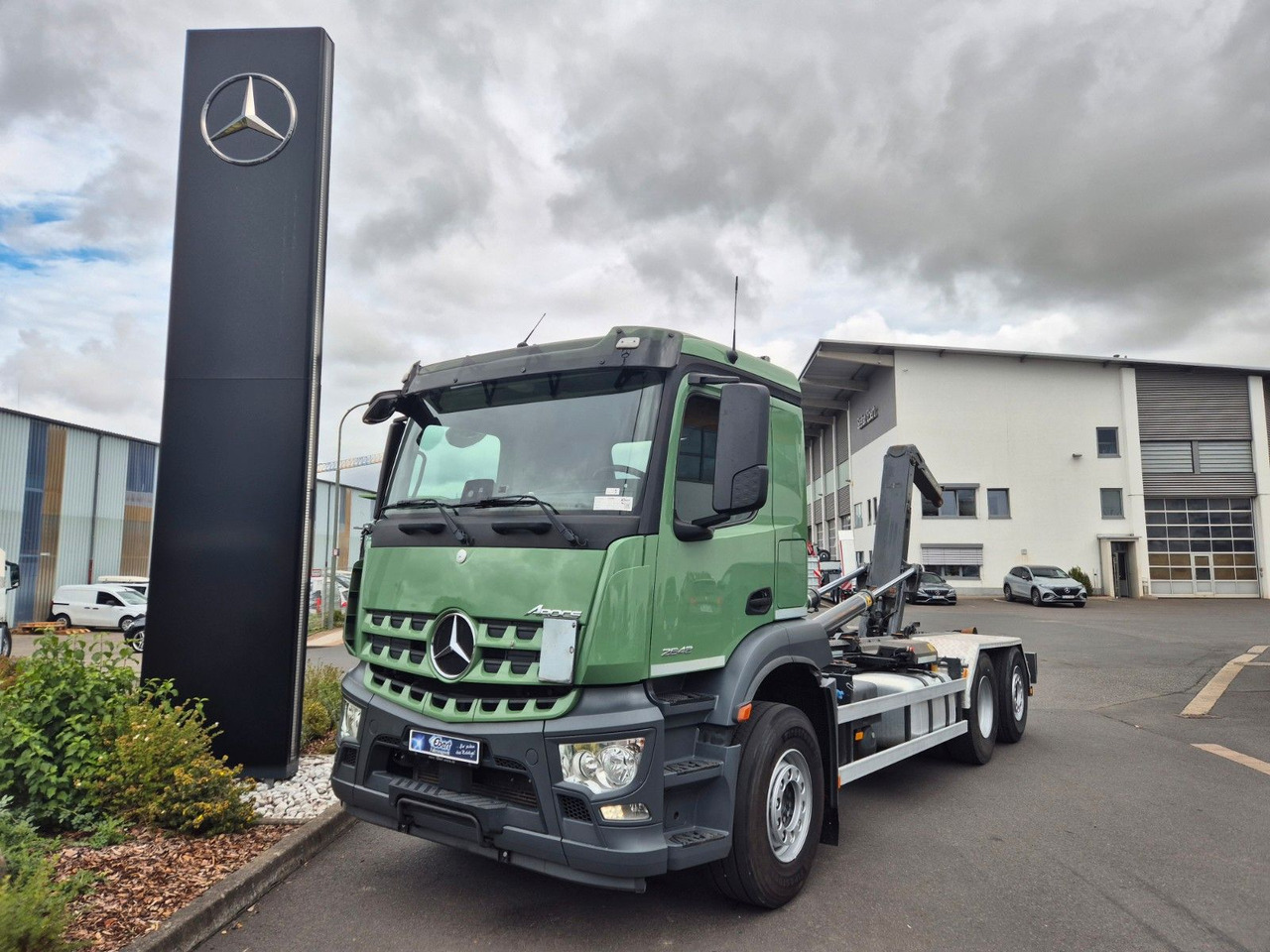 Mercedes-Benz Arocs 2643 L 6x2-4 Meiller RS 21.65 Funk AHK - شاحنة ذات الخطاف: صور 3 Mercedes-Benz Arocs 2643 L 6x2-4 Meiller RS 21.65 Funk AHK - شاحنة ذات الخطاف: صور 3