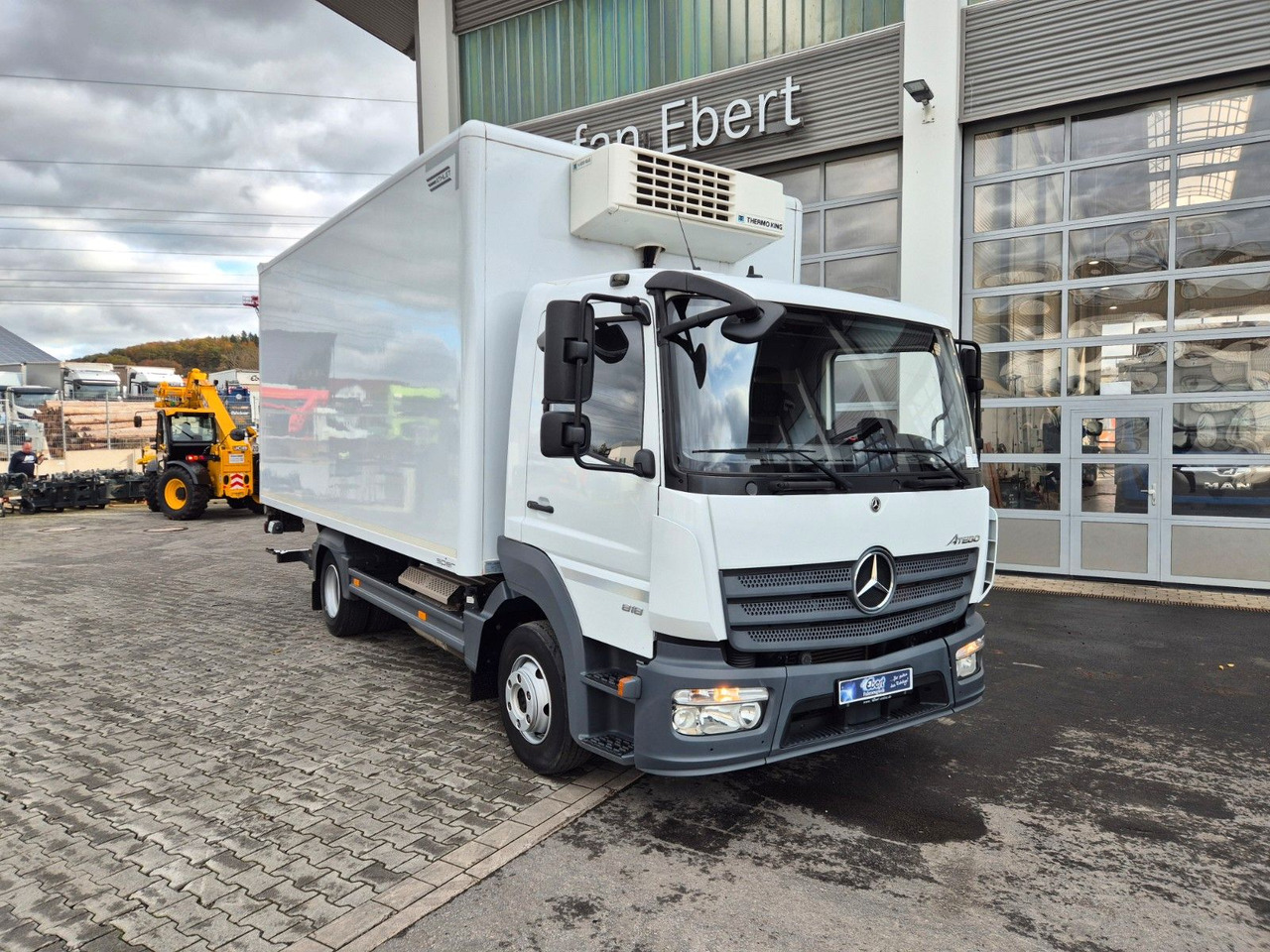 Mercedes-Benz Atego 818 L 4x2 LBW ThermoKing V-600 - الشاحنات الصغيرة المبردة: صور 2 Mercedes-Benz Atego 818 L 4x2 LBW ThermoKing V-600 - الشاحنات الصغيرة المبردة: صور 2