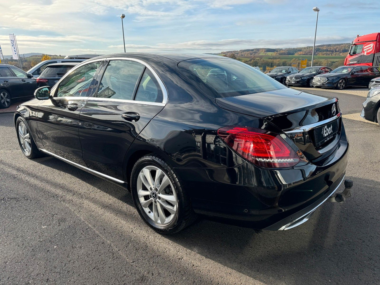 Mercedes-Benz C 200 C Limousine+Avantgarde+AHK+RFK+TotW - سيدان: صور 3 Mercedes-Benz C 200 C Limousine+Avantgarde+AHK+RFK+TotW - سيدان: صور 3