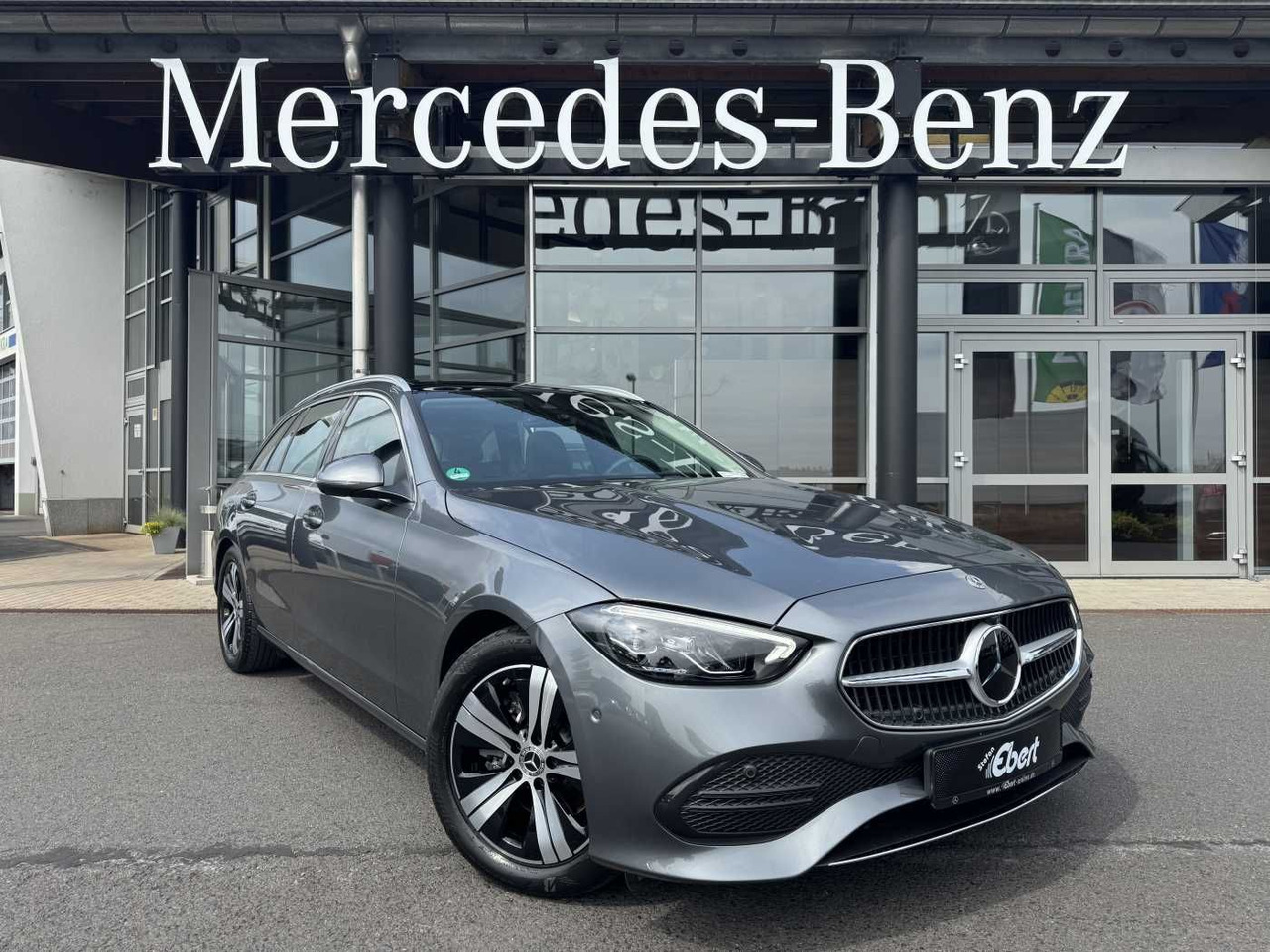 Mercedes-Benz C 220 d T 4M Pano+AHK+Distr+STDH+360+HUD - سيارة: صور 1 Mercedes-Benz C 220 d T 4M Pano+AHK+Distr+STDH+360+HUD - سيارة: صور 1