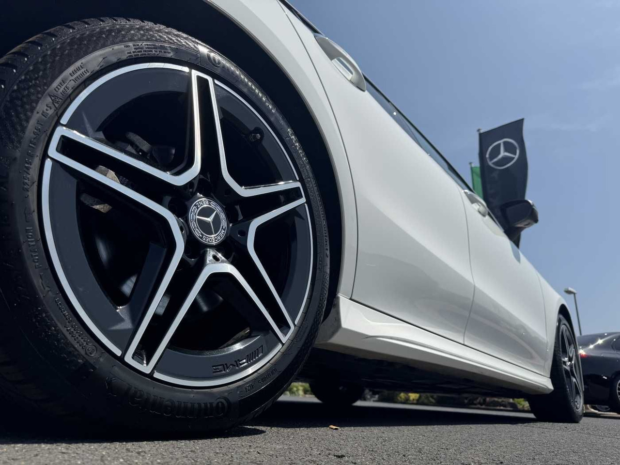Mercedes-Benz CLA 220d Shooting Brake AMG+Pano+Distr+AHK+uvm. - سيارة ستيشن: صور 5 Mercedes-Benz CLA 220d Shooting Brake AMG+Pano+Distr+AHK+uvm. - سيارة ستيشن: صور 5